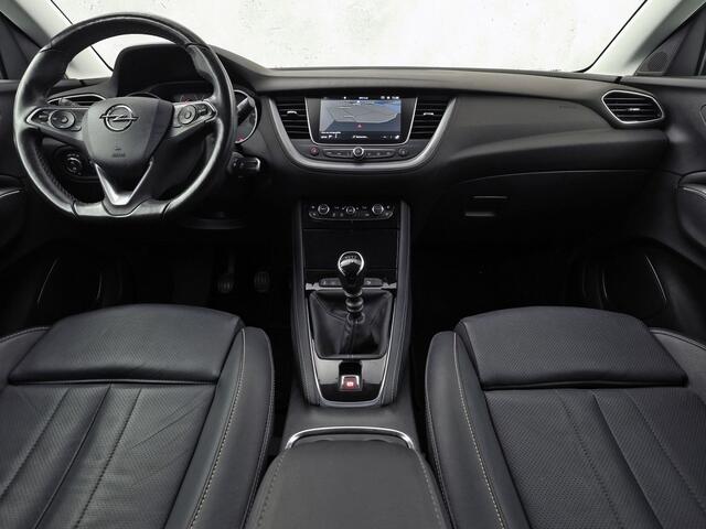 Opel Grandland X 1.2 Turbo Elegance (STOELVERWARMING/KOELING, APPLE CARPLAY, 360 CAMERA, MEMORY SEAT, LEDER, GETINT GLAS, STUURWIEL VERWARMD, NIEUWE APK, NIEUWSTAAT)