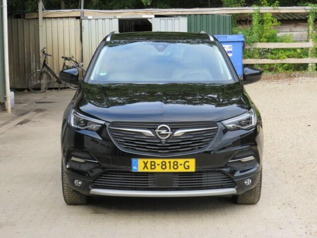 Opel Grandland X 1.2 TURBO ULTIMATE – foto 3