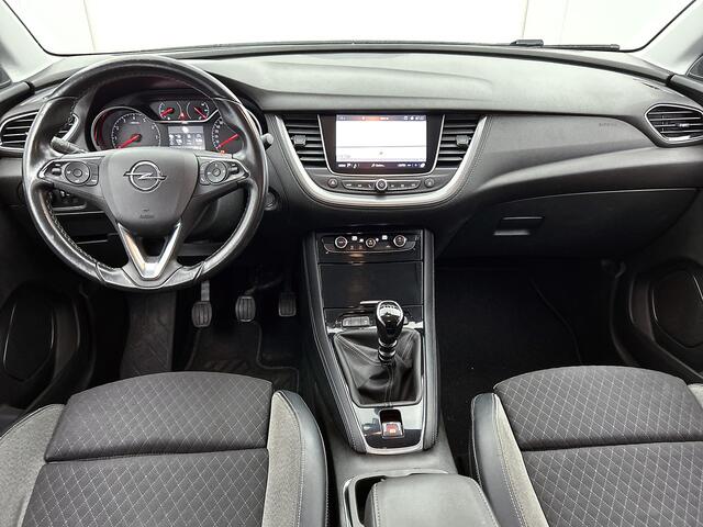 Opel Grandland X 1.2 Turbo Innovation / Airco / Navi / Cruise-ctr. / Apple Car Play - Android / Privacy Glass / Apk 09-2027