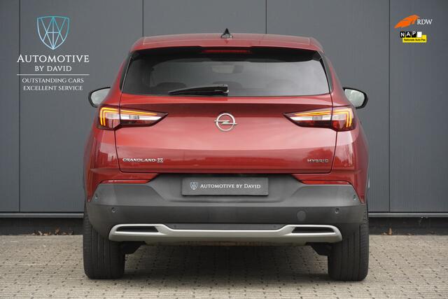 Opel Grandland X 1.6 TURBO 229 pk HYBRID BUSINESS AUTOMAAT / Z.G.A.N. / GRATIS ONDERHOUD en APK / APPLE CARPLAY / NAVIGATIE / LED KOPLAMPEN / 18 INCH LMV / LANE ASSIST / CRUISE CONTROL / DAB + – foto 4