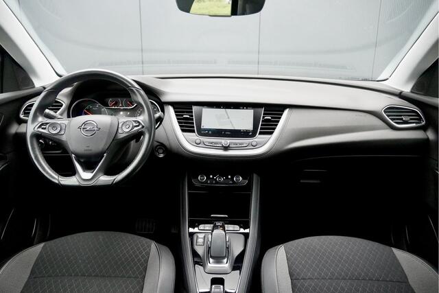 Opel Grandland X 1.6 TURBO 229 pk HYBRID BUSINESS AUTOMAAT / Z.G.A.N. / GRATIS ONDERHOUD en APK / APPLE CARPLAY / NAVIGATIE / LED KOPLAMPEN / 18 INCH LMV / LANE ASSIST / CRUISE CONTROL / DAB + – foto 9