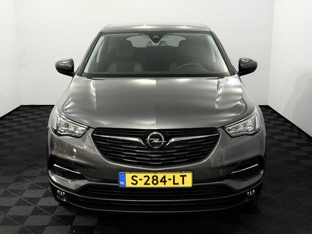 Opel Grandland X 1.2 Turbo Edition 2020 Apple carplay, Parkeersensoren, Airco, Stoelverwarming, Rijstrook correctie, A start stop, Lichtmetalen velgen, Cruise control