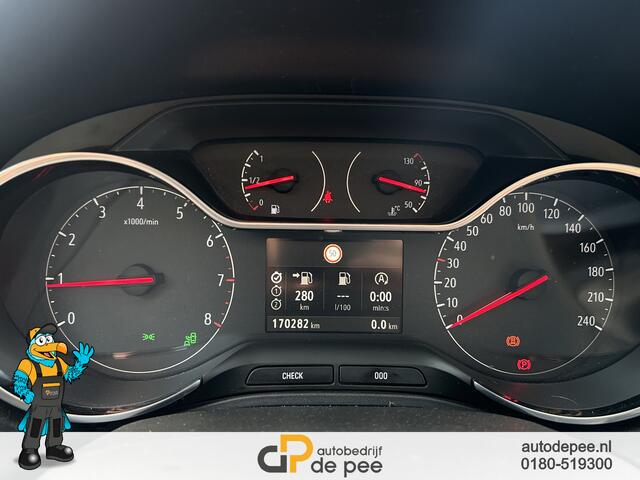 Opel Grandland X 1.2 Turbo Business Executive GARANTIE/NW.DISTRI/CARPLAY/CLIMA/CAMERA/CRUISE/NAVI/TREKHAAK rijklaarprijs!