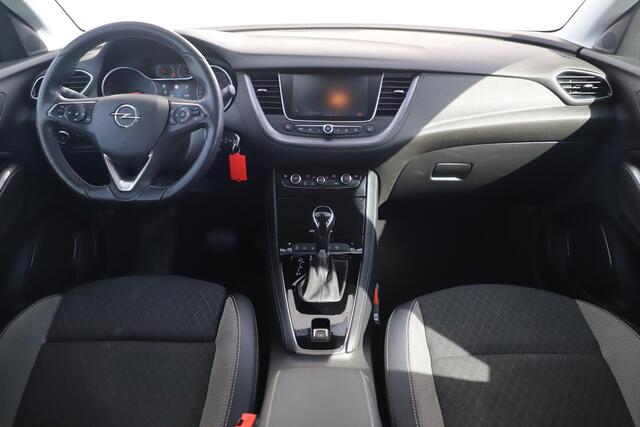 Opel Grandland X 1.2 Turbo Elegance 131PK Automaat LMV Sportstoelen Stoelverwarming Navigatie Achteruitrijcamera Climate Cruise Control