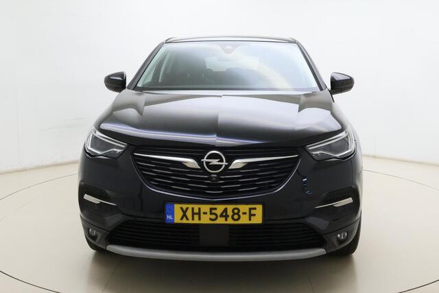 Opel Grandland X 1.2 Turbo Innovation 130 PK | Lederen bekleding | Panoramadak | Electrische achterklep | Stoel en achterbankverwarming | Keyless | Camera