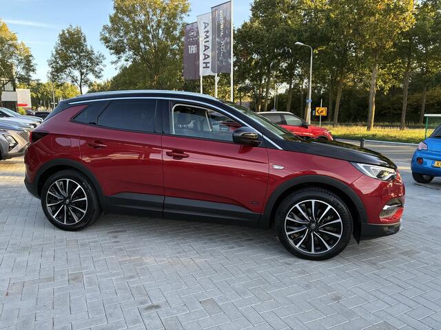 Opel Grandland X 1.6 Turbo Hybrid4 Automaat Ultimate | ECC | Navigatie | Leder | Winterpakket | Stoelventilatie | Camera | Trekhaak | 19" LM-Velgen | Zeer kompleet