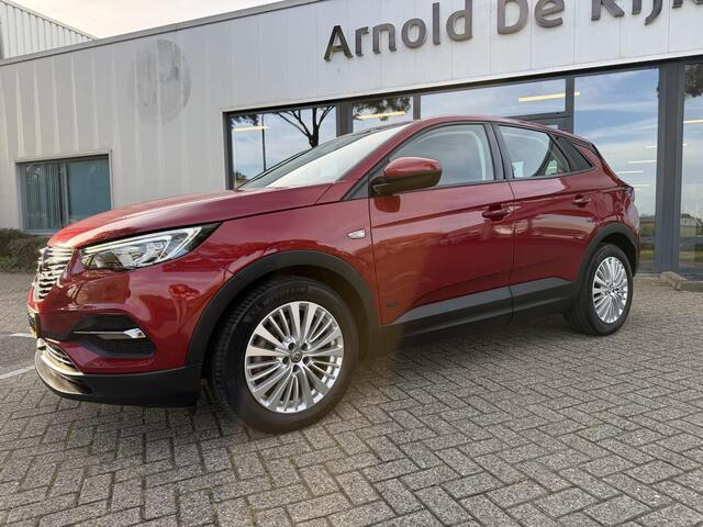 Opel Grandland X 1.6 Turbo Hybrid Business Executive – foto 2