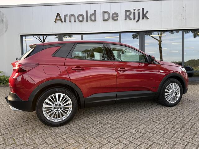 Opel Grandland X 1.6 Turbo Hybrid Business Executive – foto 3