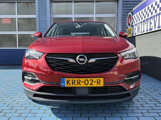 Opel Grandland X 1.6 Turbo Hybrid Business Elegance – foto 2