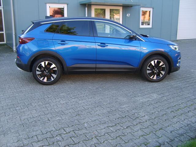 Opel Grandland X 1.2 Turbo Ultimate – foto 4