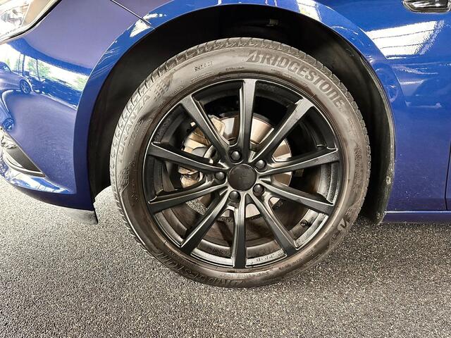 Opel INSIGNIA Grand Sport 1.5 Turbo Exclusive Black Edition/Navi /360/Leder