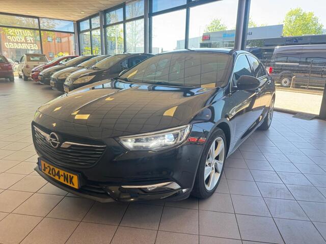 Opel INSIGNIA 1.5 T Business Exec. CARPLAY CAMERA TREKHAAK NW. APK BJ 2017 !!!