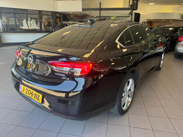 Opel INSIGNIA 1.5 T Business Exec. CARPLAY CAMERA TREKHAAK NW. APK BJ 2017 !!!