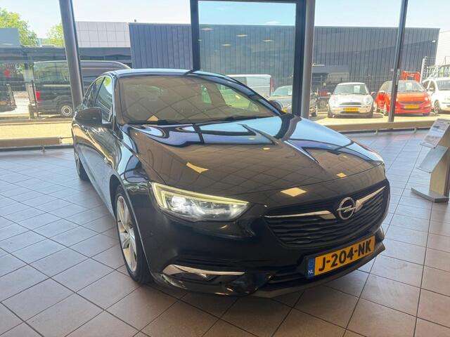 Opel INSIGNIA 1.5 T Business Exec. CARPLAY CAMERA TREKHAAK NW. APK BJ 2017 !!!