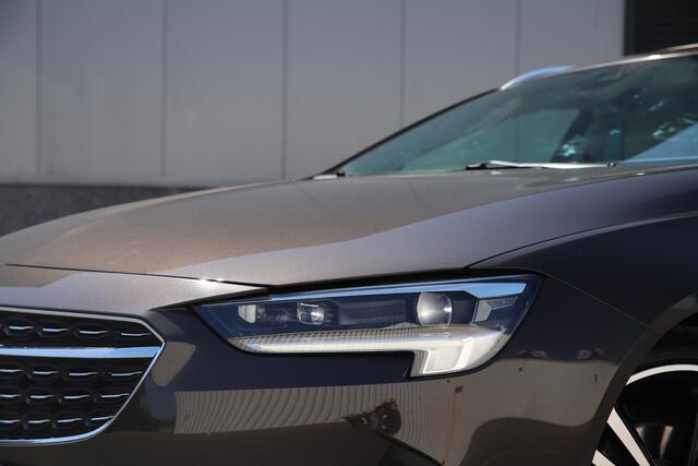 Opel INSIGNIA Sports Tourer 2.0T /**200pk**/Matrix-Led/ Trekhaak/Leder/Elegance