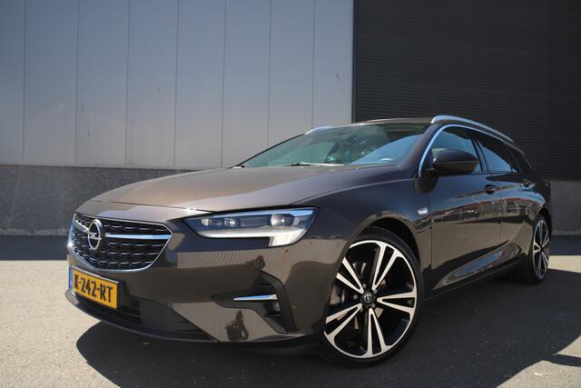 Opel INSIGNIA Sports Tourer 2.0T /**200pk**/Matrix-Led/ Trekhaak/Leder/Elegance