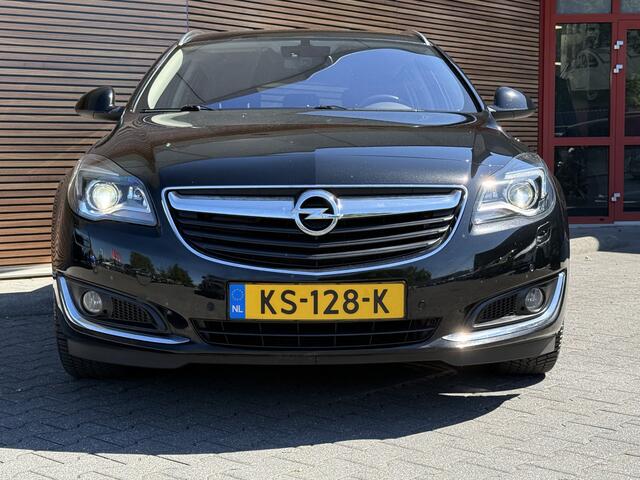 Opel INSIGNIA Sports Tourer 1.6 T Business+ Navi / Leer / Cruise / Trekhaak / Xenon