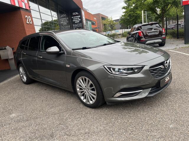Opel INSIGNIA Sports Tourer 1.5 Turbo Innovation // LED // HALF LEDER // CAMERA+SENSOREN // NAVI // STUUR+STOELVERWARMING //