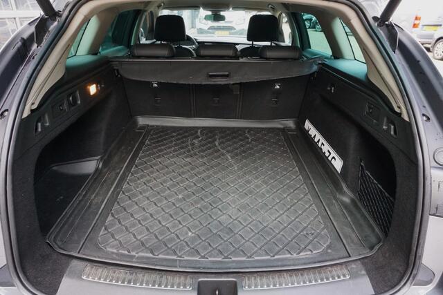 Opel INSIGNIA Sports Tourer 1.5 Turbo Business Executive