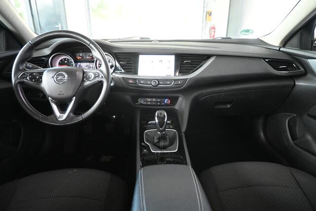 Opel INSIGNIA Sports Tourer 1.5 Turbo EcoTec Online Edition Clima Navigatie Goed Onderhouden! Inruil Mogelijk!