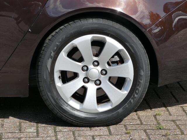 Opel INSIGNIA Sports Tourer 1.6 T 170pk Edition AUTOMAAT | stoelverwarming | navigatie