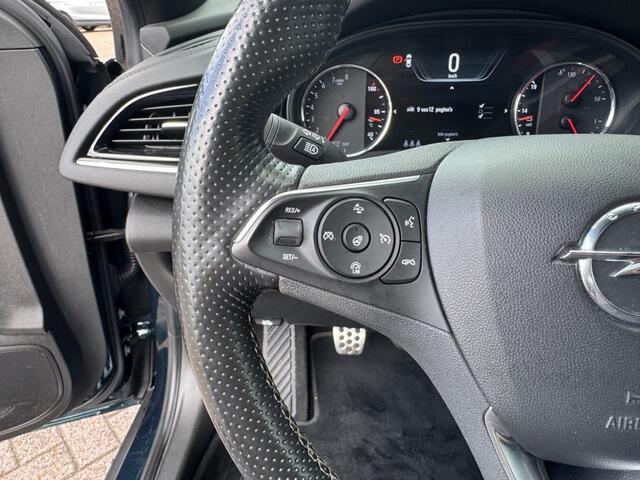 Opel INSIGNIA 1.5 Turbo Business Executive