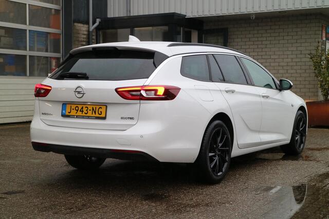 Opel INSIGNIA Sports Tourer 1.5 Turbo EcoTec Business Executive | Carplay | Goed onderhouden! |
