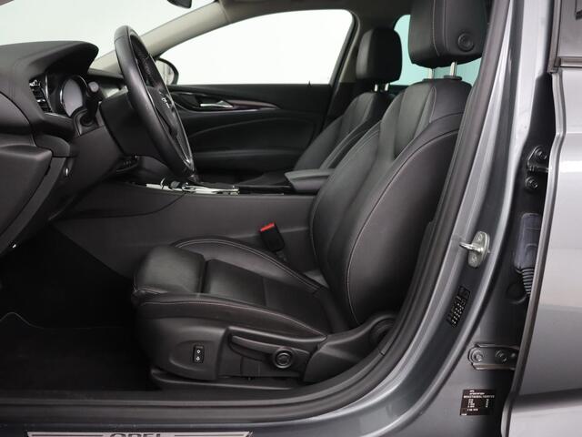 Opel INSIGNIA 1.5 Turbo Innovation | Leder | Stoelverwarming | Camera | Carplay | Matrix LED | Navigatie | Comfortstoelen | Cruise control