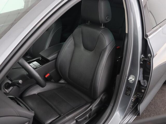 Opel INSIGNIA 1.5 Turbo Innovation | Leder | Stoelverwarming | Camera | Carplay | Matrix LED | Navigatie | Comfortstoelen | Cruise control