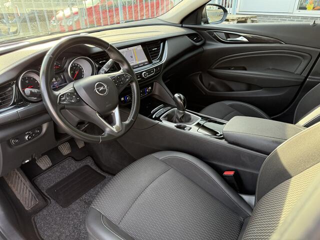 Opel INSIGNIA Grand Sport 1.5 Turbo 165 PK Innovation Navigatie, Camera, Half leder comf.intr, etc..