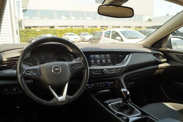 Opel INSIGNIA Sports Tourer 1.6 CDTI Edition -ECC-PDC-NAVI-