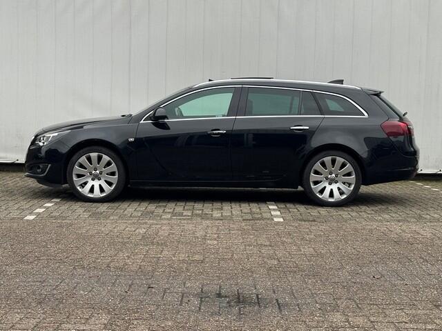 Opel INSIGNIA Sports Tourer 1.6 Turbo Business Executive Exclusive met Leer, Navi/Camera, Schuifdak, Winterpakket
