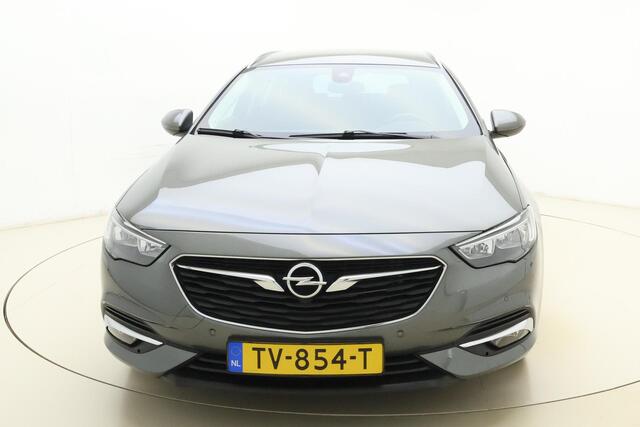 Opel INSIGNIA Sports Tourer 1.5 Turbo EcoTec Business Executive Apple carplay/Android auto | Cruise control | Camera | Trekhaak | Navigatie | Climate control | Comfort stoelen |