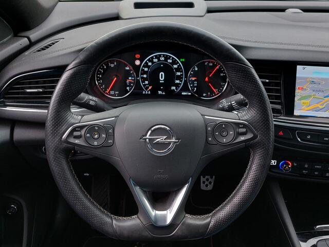 Opel INSIGNIA Sports Tourer 1.5 Turbo 165pk Business Executive Plus OPC-Pack | Navi | Apple Carplay | Clima | Cruise | Dodehoek+Rijstrook+Licht+Regenensor | Pdc V+A+Camera | Privacy Glass | 18''lm