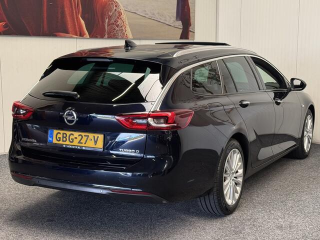 Opel INSIGNIA SPORTS TOURER 1.6 CDTI INNOVATION PANORAMADAK LEDER STOEL KOELING EN VERWARMING NAVIGATIE ADAPTIVE CRUISE CONTROL RIJSTROOKSENSOREN DODEHOEKSENSOREN KEYLESS GO 360 CAMERA ZEER MOOI !!