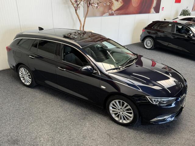 Opel INSIGNIA SPORTS TOURER 1.6 CDTI INNOVATION PANORAMADAK LEDER STOEL KOELING EN VERWARMING NAVIGATIE ADAPTIVE CRUISE CONTROL RIJSTROOKSENSOREN DODEHOEKSENSOREN KEYLESS GO 360 CAMERA ZEER MOOI !!