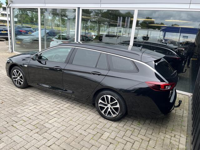 Opel INSIGNIA Sports Tourer 1.5 CDTI Edition Carplay / Cruise / Led / Clima / Trekhaak.