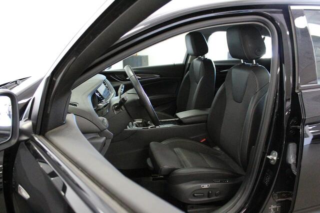 Opel INSIGNIA Grand Sport 1.5 CDTI Business Elegance | STOEL+STUUR/VERW | CARPLAY | 18'LMV | DAB | NAVIGATIE | LED | KEYLESS |