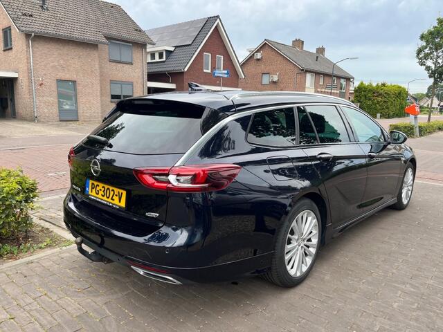 Opel INSIGNIA SPORTS TOURER 2.0 CDTI 170PK EXCLUSIVE OPC-LINE / SCHUIFDAK / LEDER / HEAD-UP / KEYLESS / TREKHAAK / ELEK. KLEP
