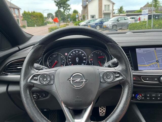 Opel INSIGNIA SPORTS TOURER 2.0 CDTI 170PK EXCLUSIVE OPC-LINE / SCHUIFDAK / LEDER / HEAD-UP / KEYLESS / TREKHAAK / ELEK. KLEP