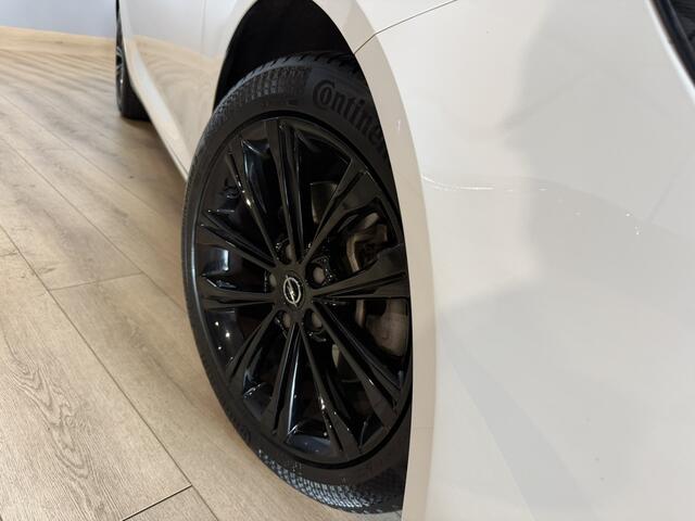 Opel INSIGNIA Sports Tourer 2.0 Turbo Business Elegance Airco ECC | Panorama | Trekhaak | Stoel Verkoeling | Massage | Memory | Isofix | NAP