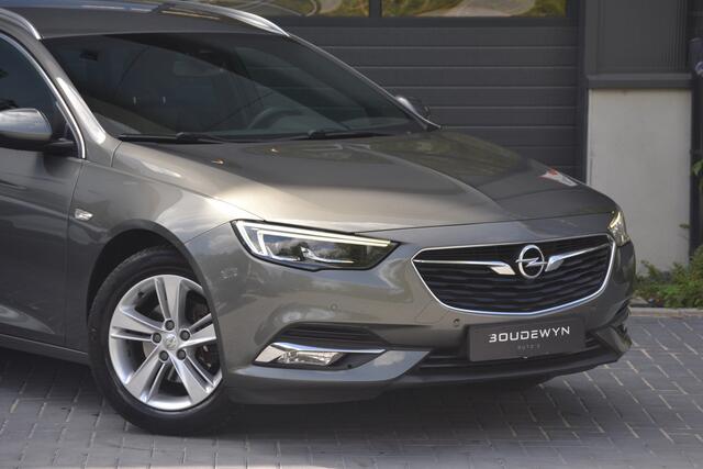 Opel INSIGNIA Sports Tourer 1.5 Turbo Business+ Stoel/stuur verwarming | Trekhaak | Cruise Control | Camera