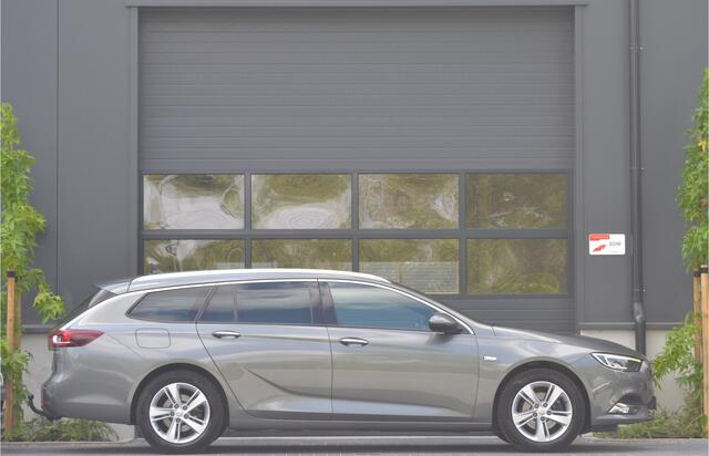 Opel INSIGNIA Sports Tourer 1.5 Turbo Business+ Stoel/stuur verwarming | Trekhaak | Cruise Control | Camera