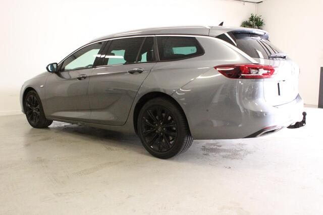 Opel INSIGNIA Sports Tourer 2.0 Turbo Business Elegance | HAND-REM! | CRUISE | STOEL+STUUR/VERW | LED | WEGKL-TRHAAK | CARPLAY |