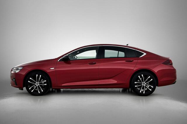 Opel INSIGNIA Grand Sport 2.0 Turbo Ultimate | 200pk | Leder | Navigatie | Stoel/Stuurverwarming | Keyless Entry & Start | Bose Audio | Trekhaak| Matrix Led |