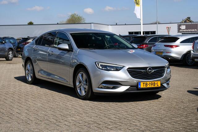 Opel INSIGNIA Grand Sport 1.5 Turbo EcoTec 140 PK/ APPLE CARPLAY/ NAVIGATIE
