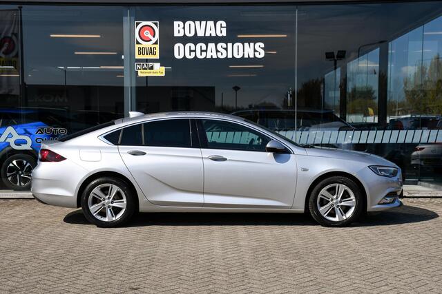 Opel INSIGNIA Grand Sport 1.5 Turbo EcoTec 140 PK/ APPLE CARPLAY/ NAVIGATIE