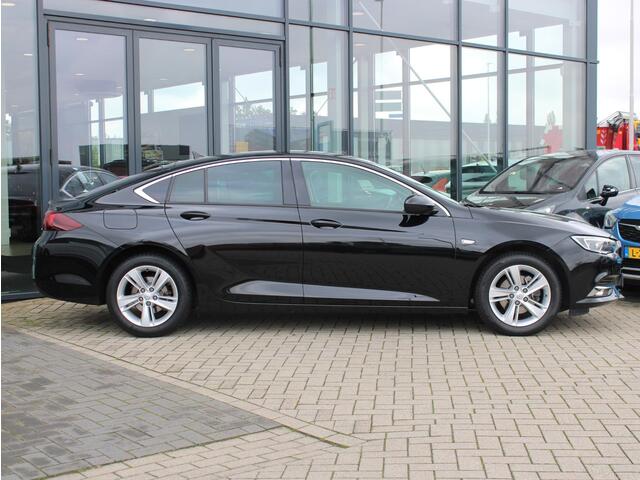 Opel INSIGNIA Grand Sport 1.5 Turbo Business+ ECC / CAMERA / NAVI