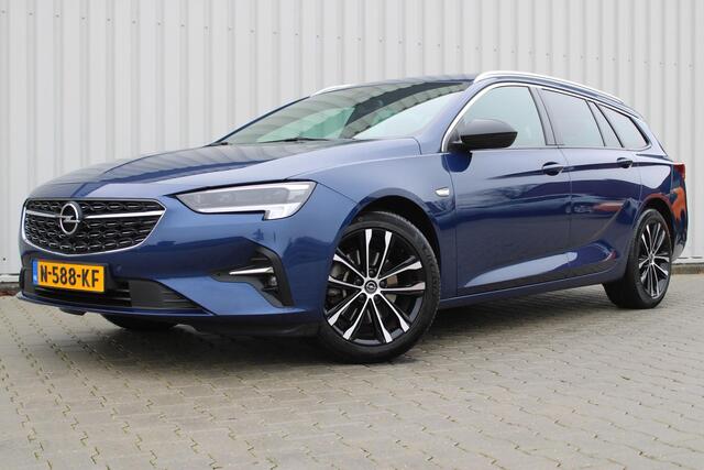 Opel INSIGNIA Sports Tourer 1.5 CDTI Ultimate | Incl. 12 maanden garantie | Cruise control | Climate control | Wegklapbare trekhaak | Apple CarPlay | Navigatie | Stuurverwarming | Leer/alcantara | Bose audio | Verkeersbord herkening |