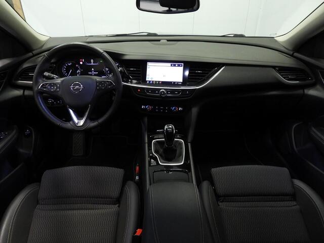 Opel INSIGNIA Sports Tourer 1.5 Turbo Business Executive NAVI/CAMERA/WINTERPACK/17"LMV!